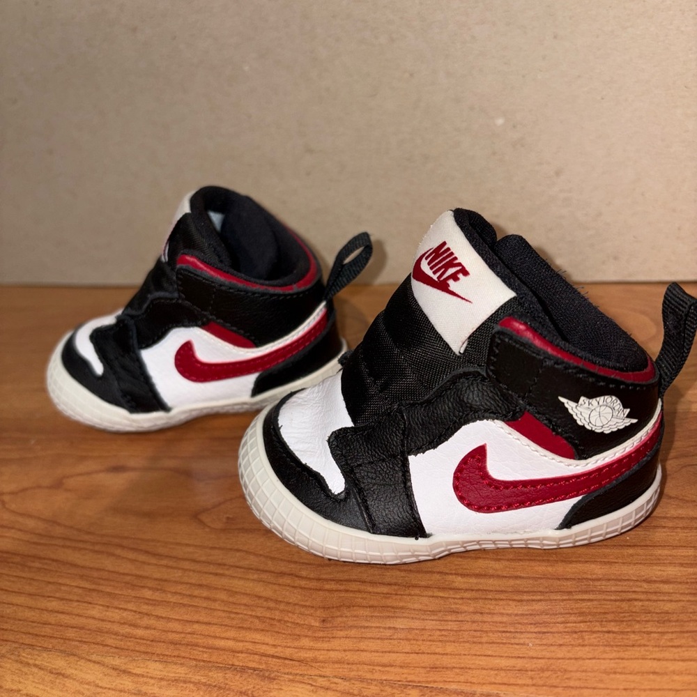 Jordan 1 Crib Bootie Black and Red
